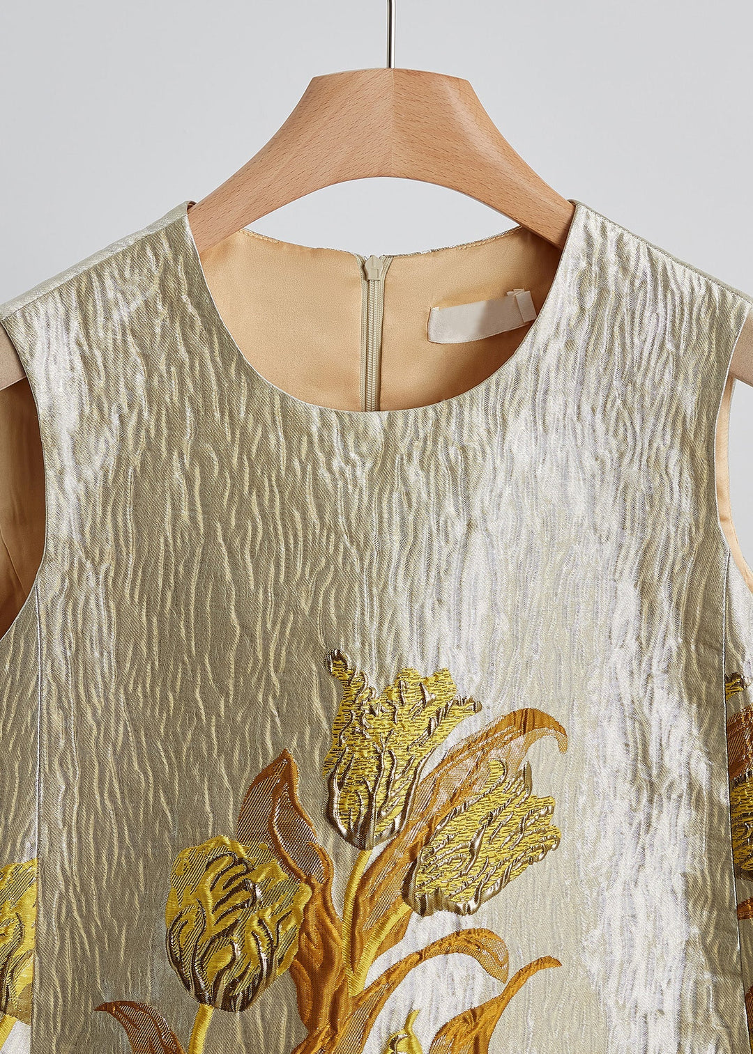 New Retro Golden Jacquard Silk Two Pieces Set Sleeveless - Omychic
